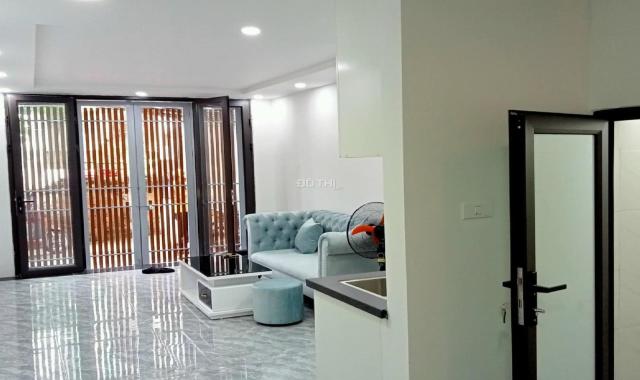 Bán nhà Trương Định, view sân chơi thoáng vĩnh viễn. 33m2 x 4 tầng đủ 3 ngủ. 3,98 tỷ có TL