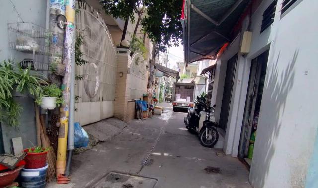 Nhà Trường Chinh, P. 14, Tân Bình, 98m2 giá rẻ chỉ 6. X tỷ