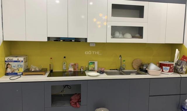 Tôi bán nhà ngõ Hồng Mai, giá 2.9 tỷ, 30m2x3T, nở hậu, ngõ thông
