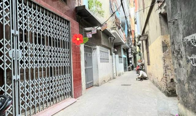 Bán nhà riêng tại đường Phương Liệt, Phường Phương Liệt, Thanh Xuân, Hà Nội DT 30m2 giá 2.7 tỷ