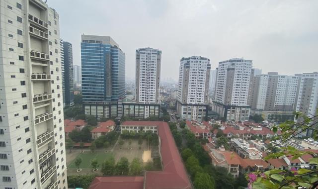 Bán gấp căn hộ 3PN tại dự án The Legacy - 106 Ngụy Như Kon Tum - 43 triệu/m2