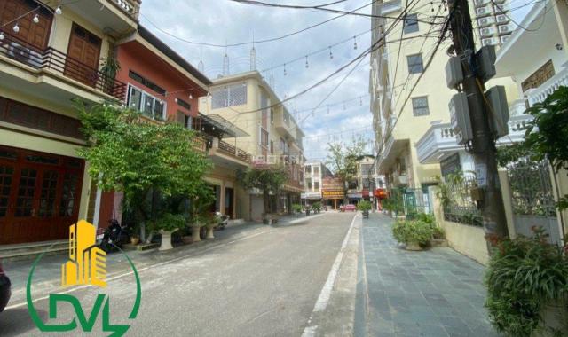 Chính chủ cần bán nhà đẹp nằm trên con phố đẹp nhất nhì Lào Cai