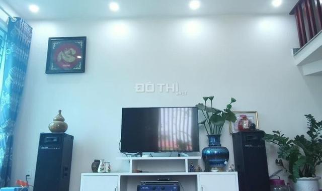 Nhà 2 tầng - mặt phố Quốc Lộ 3 - kinh doanh tuyệt đỉnh - diện tích 85m2