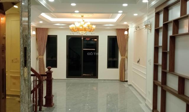 Bán gấp nhà 196 Cầu Giấy Nguyễn Văn Huyên Nguyễn Khánh Toàn Quan Hoa Cầu Giấy dt 58 m2 giá 15 tỷ