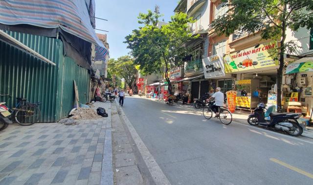 Bán đất tại phố Châu Long, Phường Trúc Bạch, Ba Đình, Hà Nội diện tích 280m2 giá 72 tỷ