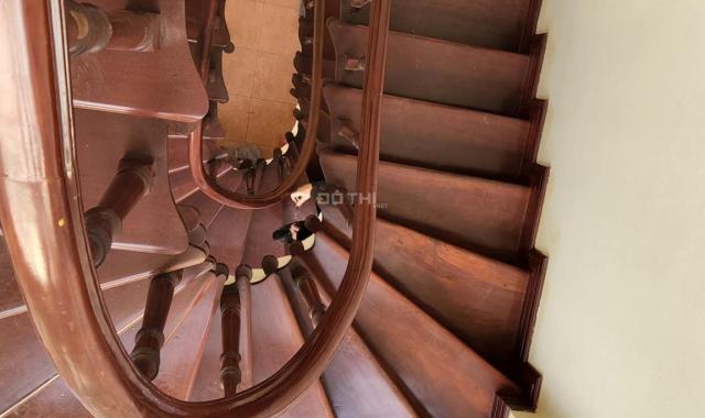 Bán căn nhà ngõ 9 Đặng Thái Mai - Quận Tây Hồ - diện tích 70m2