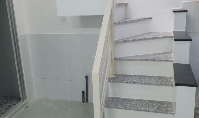 Bán nhà gấp Hoàng Hoa Thám, Phường 7, ngang 9.8m, nhỉnh 4 tỷ