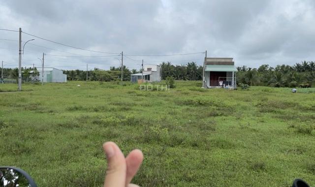 Bán đất bao lời vì kẹt quá cần ra gấp vài lô đất thổ sát vách KCN Tân Hương