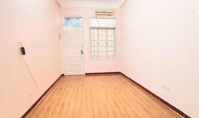 Bán nhà riêng tại đường Lê Trọng Tấn, phường Khương Mai, Thanh Xuân, Hà Nội, 36m2 giá 4,5 tỷ