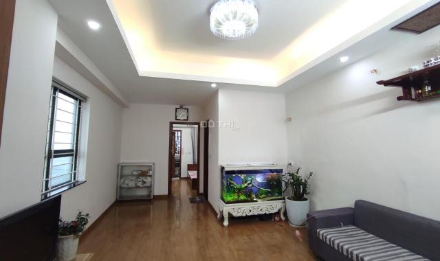 Chính chủ bán căn hộ 46m2 tầng 27 tòa CT8B chung cư Đại Thanh. SĐCC, giá 1. Xx tỷ bao sang tên