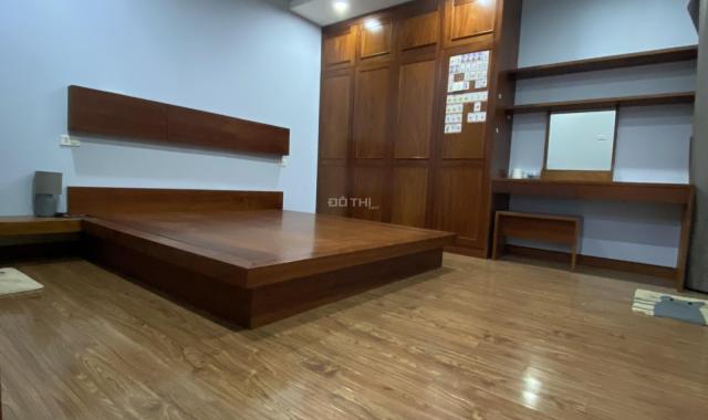 Cho thuê căn hộ 3PN 125m2 chung cư 25 Tân Mai gần full đồ