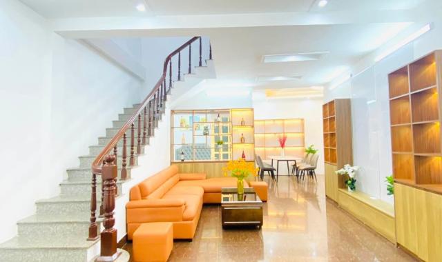 Chính chủ nhờ bán nhà Giang Văn Minh, Ba Đình, 48m2, 5T, 3 thoáng, nhỉnh 5 tỷ