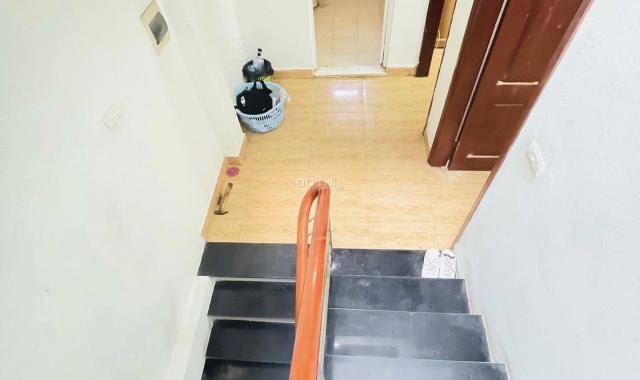 Cần bán gấp nhà đẹp lung linh ở ngay đón tết Xuân Đỉnh 40m2, 4T, Mt rộng, ô tô đỗ cổng 3.25 tỷ