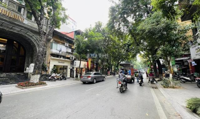 Bán nhà mặt phố tại phố Bà Triệu, Phường Tràng Tiền, Hoàn Kiếm, Hà Nội diện tích 65m2 giá 52 tỷ
