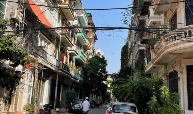 Bán nhà Sài Đồng dân xây 4PN ô tô tránh