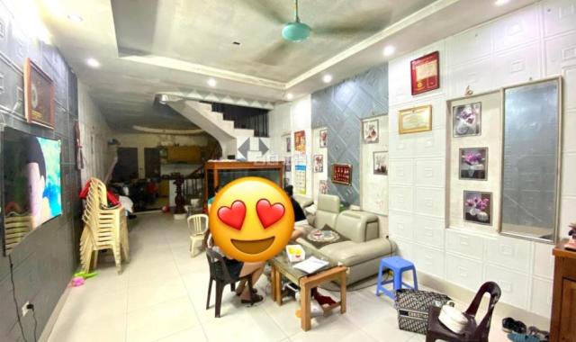 Khu phân lô vip Tân Mai bán nhà 4 tầng mặt tiền rộng kinh doanh, ô tô vào nhà tránh đỗ ngày đêm