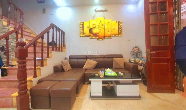 Bán nhà Âu Cơ lô góc ngõ thông 20m ra phố - 97m2, 8.6 tỷ