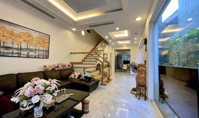 Siêu phẩm La Khê, 95m2, ô tô vào nhà, nội thất xịn, 3 thoáng vĩnh viễn giá cực rẻ chỉ 8,3 tỷ