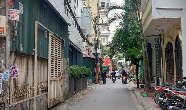 Bán nhà 60m2 5T Quận Ba Đình phân lô ô tô KD MT 5m lô góc 19,9 tỷ Giang Văn Minh