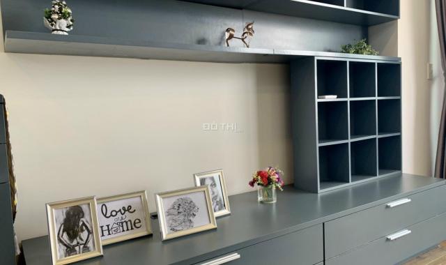 Bán CH Grand View B, PMH, Q7, DT: 117m2, 3PN, 2WC, nội thất cực đẹp, giá: 6.480 tỷ. LH: 0906611859