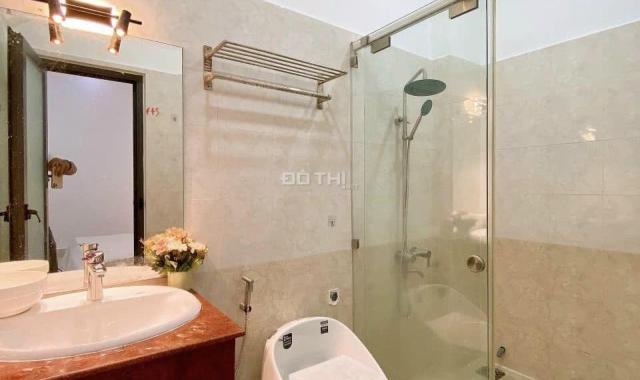 Nhà hẻm xe hơi thông, Hoàng Hoa Thám, phường 7, 4 tầng 62m2, nhỉnh 8 tỷ