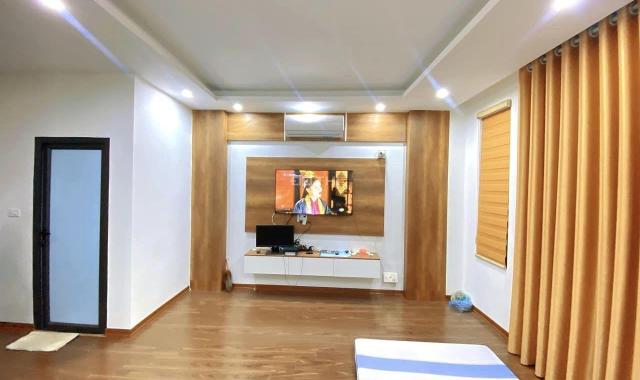 Bán nhà Cầu Giấy ngõ 152 Nguyễn Đình Hoàn, ở luôn, 32m2, 4.6 tỷ