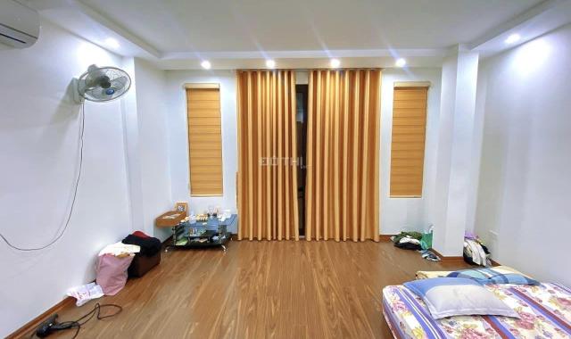 Bán nhà Cầu Giấy ngõ 152 Nguyễn Đình Hoàn, ở luôn, 32m2, 4.6 tỷ