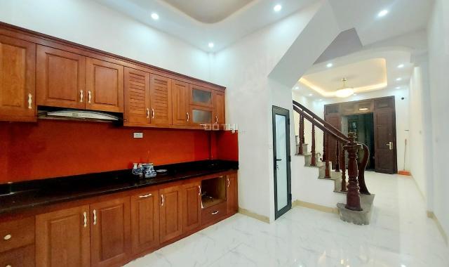 Bán nhà cuối đường Nguyễn Trãi Thanh Xuân 45m2 - 3 tầng - 2 thoáng chỉ 4.2 tỷ