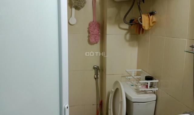 Chính chủ bán nhà 8 ngõ 82 Văn Chương, ngõ nông, cách phố 20m DT: 28m2/3 tầng/1.75 tỷ