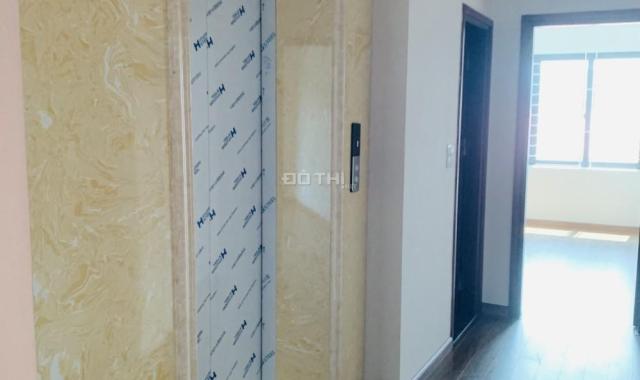 Bán nhà phố hồ Hạ Đình, DT 105.5m2, MT 5.5m, căn góc, hình thửa vuông. 0338080356