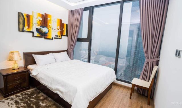 (Chính chủ) cho thuê căn hộ R6.1611 Royal City full đồ đẹp, vào ngay giá 18 tr/th, LH: 0912.396.400