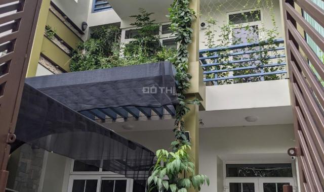 Nhà 1 trệt 2 lầu đường 75 Tân Quy Đông, Phường Tân Phong, Q7