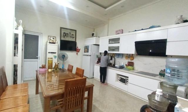 Bán nhà mặt phố Cù Chính Lan 65m2, 5 tầng, MT 4.2m, gara ô tô, kinh doanh đỉnh, 17.5 tỷ