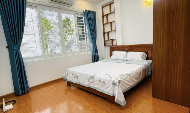 Mặt ngõ Hoàng Hoa Thám 43m2 - 4 tầng - ô tô đỗ cửa 5.4 tỷ