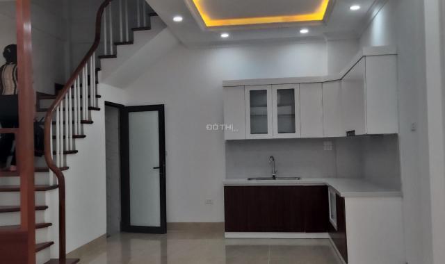 Bán gấp căn nhà gần cầu 361 Vũ Phạm Hàm, 45m2 x 5 t mt 6 m lô góc cách phố 10m giá 7 tỷ