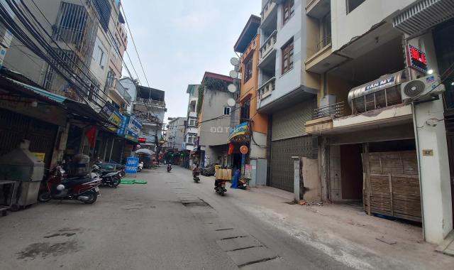 Bán nhà  phố 3 ô tô tránh kinh doanh thang máy Yên Xá DT 62m2 8T, giá 12 tỷ