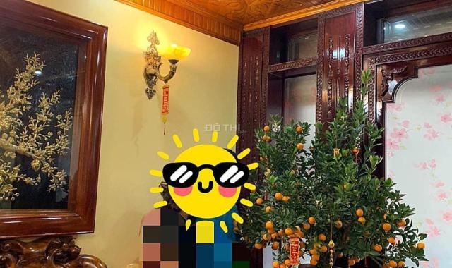 Nhà đẹp đầu ngõ Cửa Bắc, giá 11 tỷ, 45m2x6T, ở luôn, nở hậu, ảnh thật