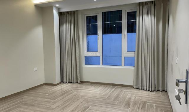 Bán nhà mới 100% ngõ Đặng Tiến Đông Hoàng Cầu - Đống Đa 50m2 8 tầng MT 7.1m giá 14,9 tỷ