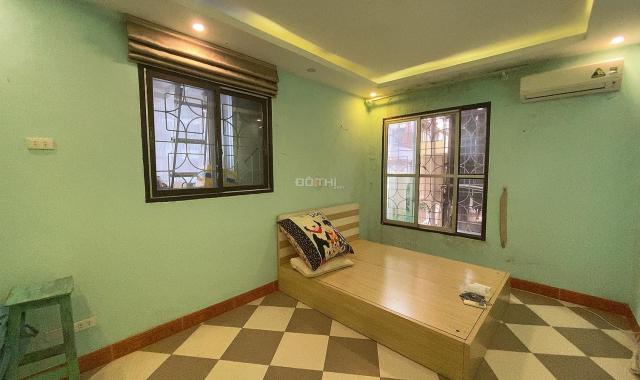Bán đất tặng nhà Sài Đồng ngõ CRV ra vào, 45m2 hơn 3 tỷ