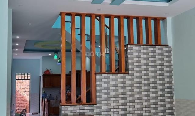 Nhà bán 1 trệt 1 lầu KDC Bửu Long 80m2 đất DTSD 160m2 đường 8m SHR 4 PN giá 4,2 tỷ