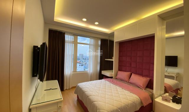 Bán căn hộ chung cư Saigon Pearl, 3 phòng ngủ, lầu cao view Landmark 81 tuyệt đẹp giá 8.2 tỷ