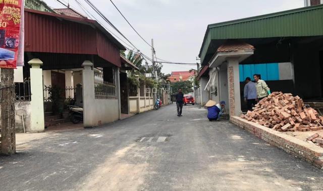 Trục chính kinh doanh thôn Đông Phủ Lỗ - đường 5m ô tô tránh - cách QL 3 100m