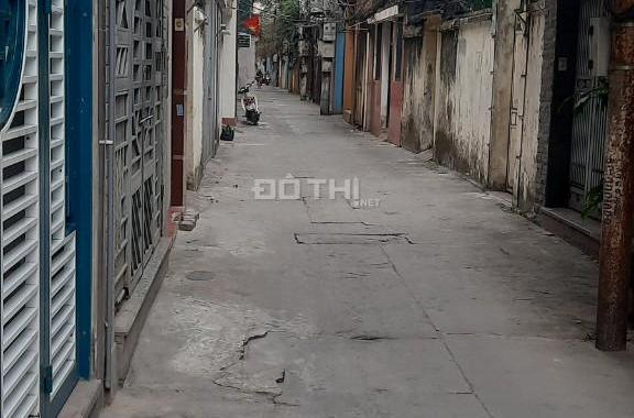 Bán nhà phố Vân Đồn, nhà rộng ở luôn, 52m2 chưa đến 4 tỷ