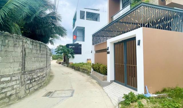 Bán đất Vĩnh Ngọc Nha Trang, cách bờ kè sông 50m LH: 0934797168