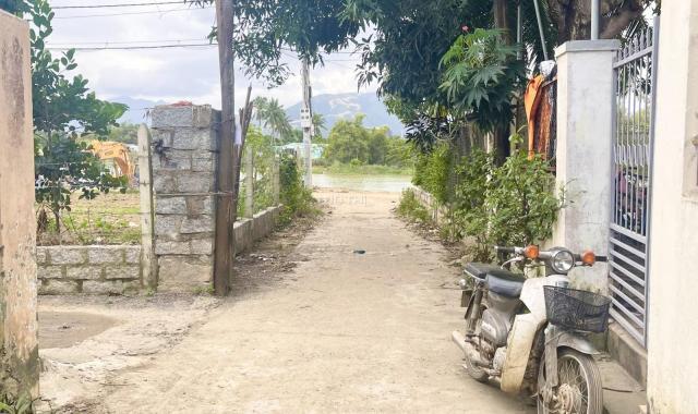 Bán đất Vĩnh Ngọc Nha Trang, cách bờ kè sông 50m LH: 0934797168