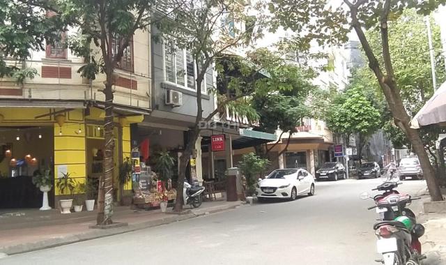Bán nhà phố Hoàng Quốc Việt, Cầu Giấy. DT 70m2 vỉa hè 4m ô tô tránh KD sầm uất 16 tỷ