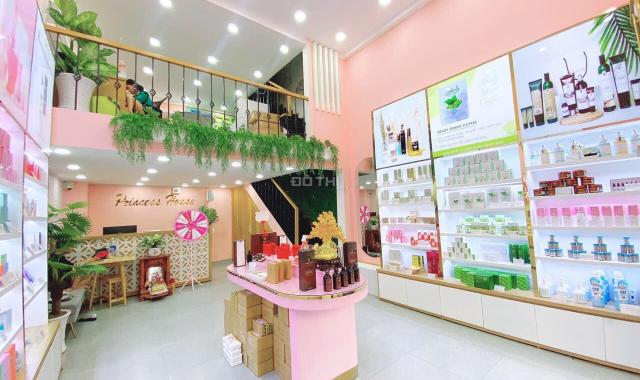 Bán nhà mặt tiền Q10 Lê Hồng Phong 5 tầng vị trí đắc địa ngang gần 5m, chỉ 14 tỷ TL, hiếm