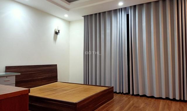 Bán nhà Xa La ô tô đỗ cửa 50m2 x 5T MT 4.5m giá chỉ 5.7 tỷ. LH 0379283456