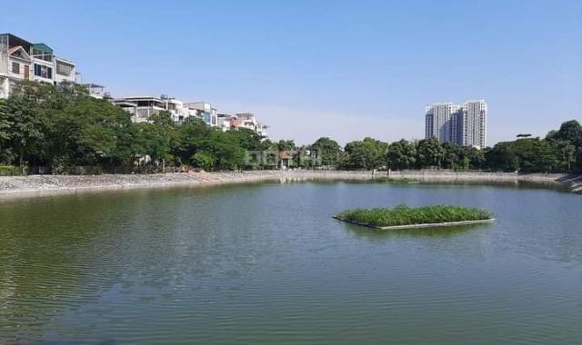 Cực sốc! Đất đẹp ở Vĩnh Hưng, lô góc 3 mặt thoáng, gần hồ, hàng xóm Times City, 48m2, 2.8 tỷ
