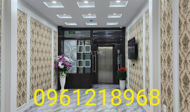 Bán gấp nhà mặt phố Nguyễn Chánh Đỗ Quang Hoàng Minh Giám Trần Duy Hưng Cầu Giấy dt 45 m2 22,5 tỷ